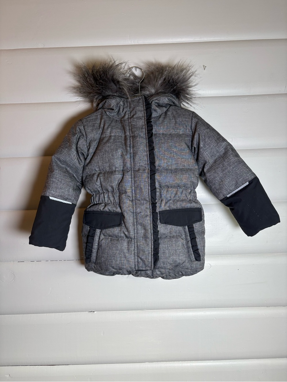 Peekaboo Beans Girls Down Winter Parka Faux Fur Hood Size 3